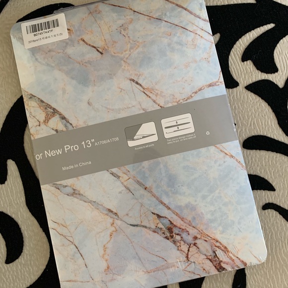 Printed MacBook Pro 13” for A1706 and A1708 macs. - Picture 3 of 3